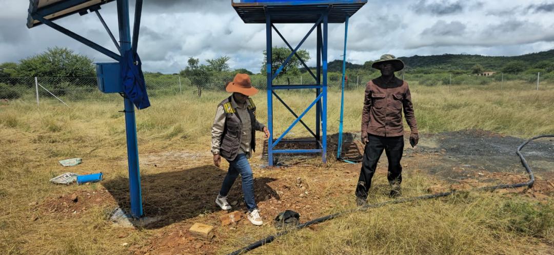Ratanyana Clinic, Staff Cottage and Interpretive Centre 11